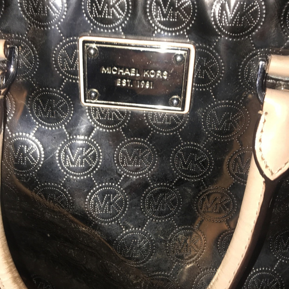 Michael Kors GRAYSON metallic silver mirror - Picture 2 of 4